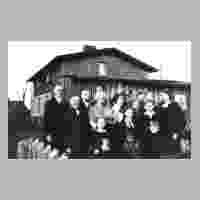 111-0124 Geburtstagsfeier von Frau Wieching, in der Pfleger-Kolonie Allenberg im Jahre 1937.jpg